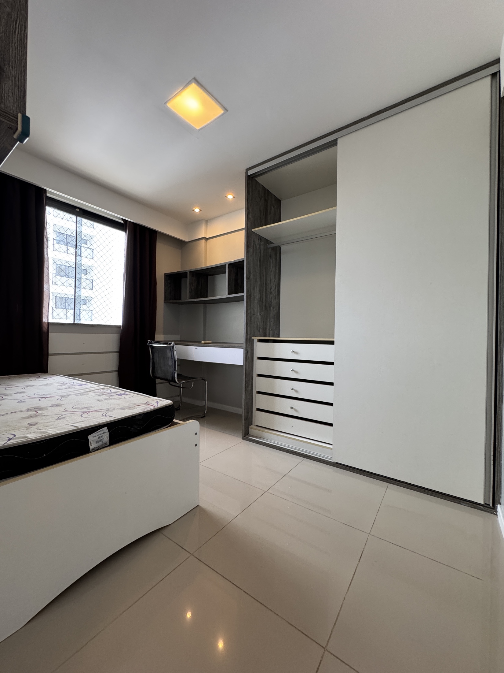 Apartamento com 2 quartos no Edifício Sunset Plaza — foto 16