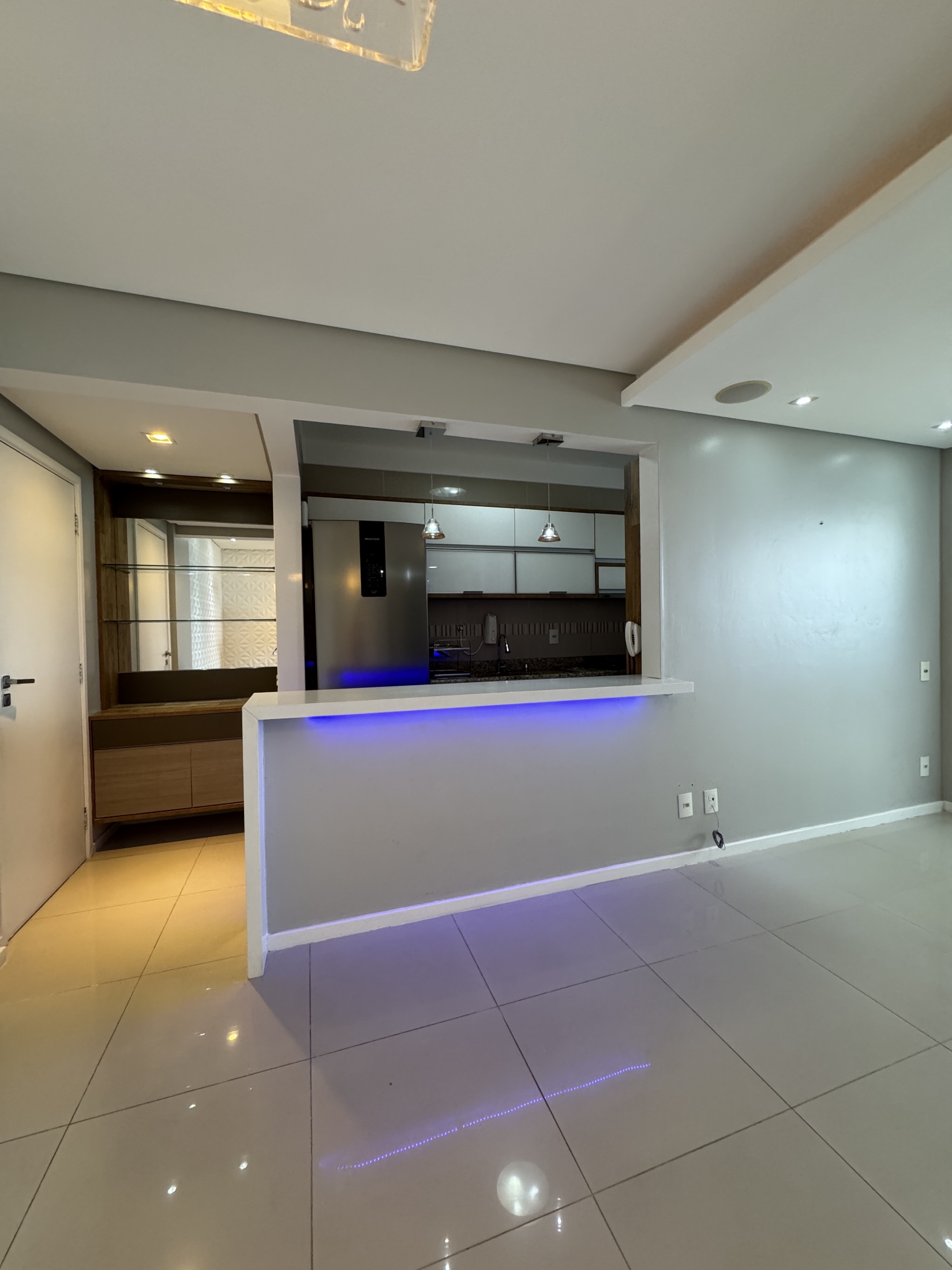 Apartamento com 2 quartos no Edifício Sunset Plaza — foto 4