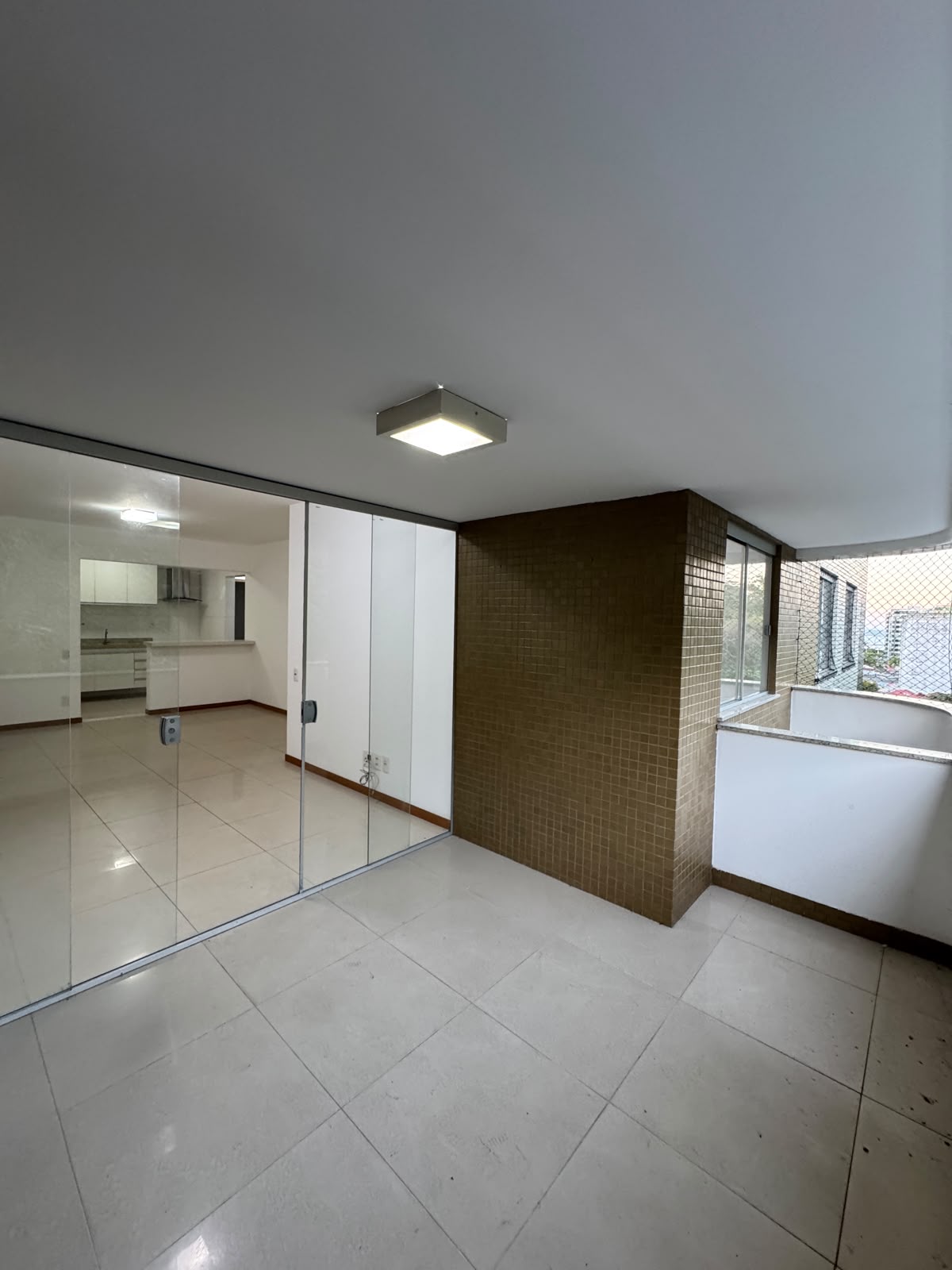 Apartamento para locação com 3 quartos no Residencial Massimo, Cidade Nova