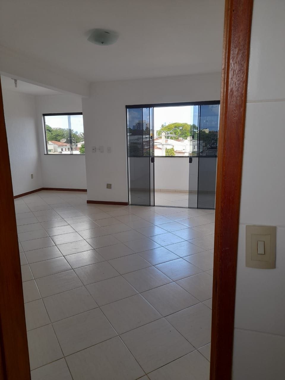LOCAÇÃO – APARTAMENTO 3 QUARTOS (2 SUÍTES) – RESIDENCIAL JORGE M ASSIS, JARDIM PONTAL