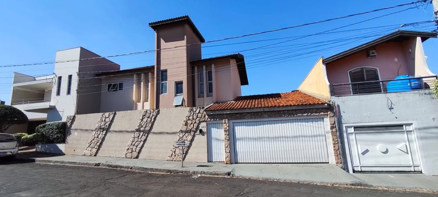 Sobrado a Venda no bairro Vila Alto Paraíso - Bauru, SP