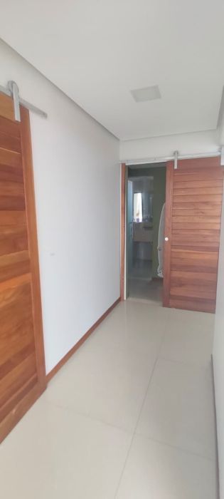 Cobertura duplex com piscina e vista mar à venda — foto 17