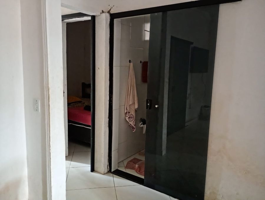 Casa à Venda no Banco da Vitória em Ilhéus com 2 Quartos — foto 3