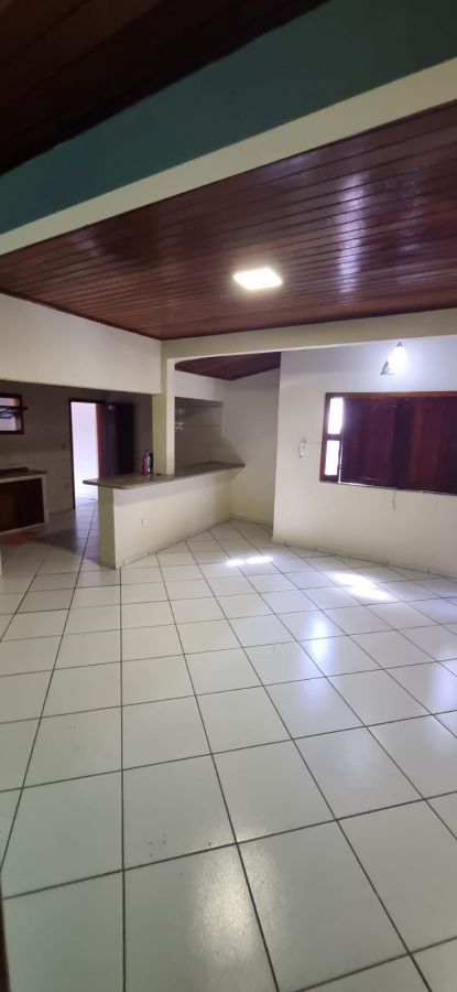 LOCAÇÃO - Casa  1º Andar Jardim Pontal em Pontal, Ilhéus