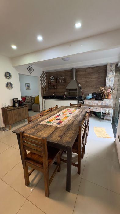 Casa para Locação em São Francisco, Ilhéus - 4 Quartos em São Francisco, Ilhéus, BA